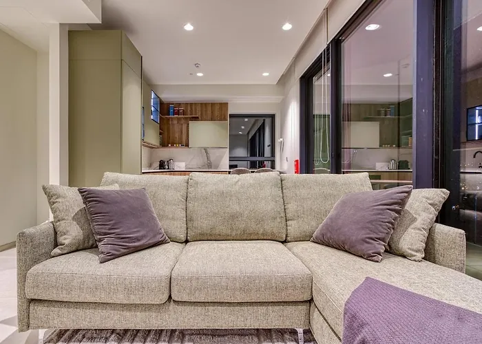 아파트 20th Floor, Mercury Tower *